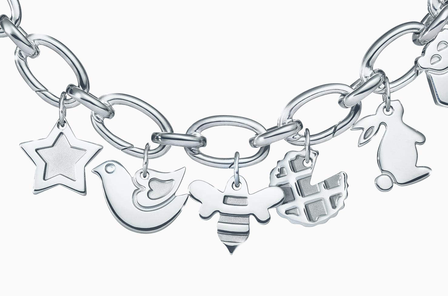12 Lucky Charms to Attract Good Luck in Your Life