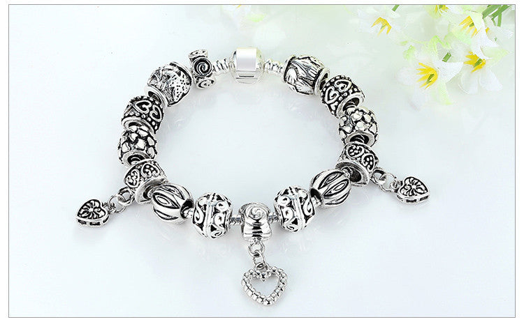 Vintage Silver Bracelet w/ Heart Pendant